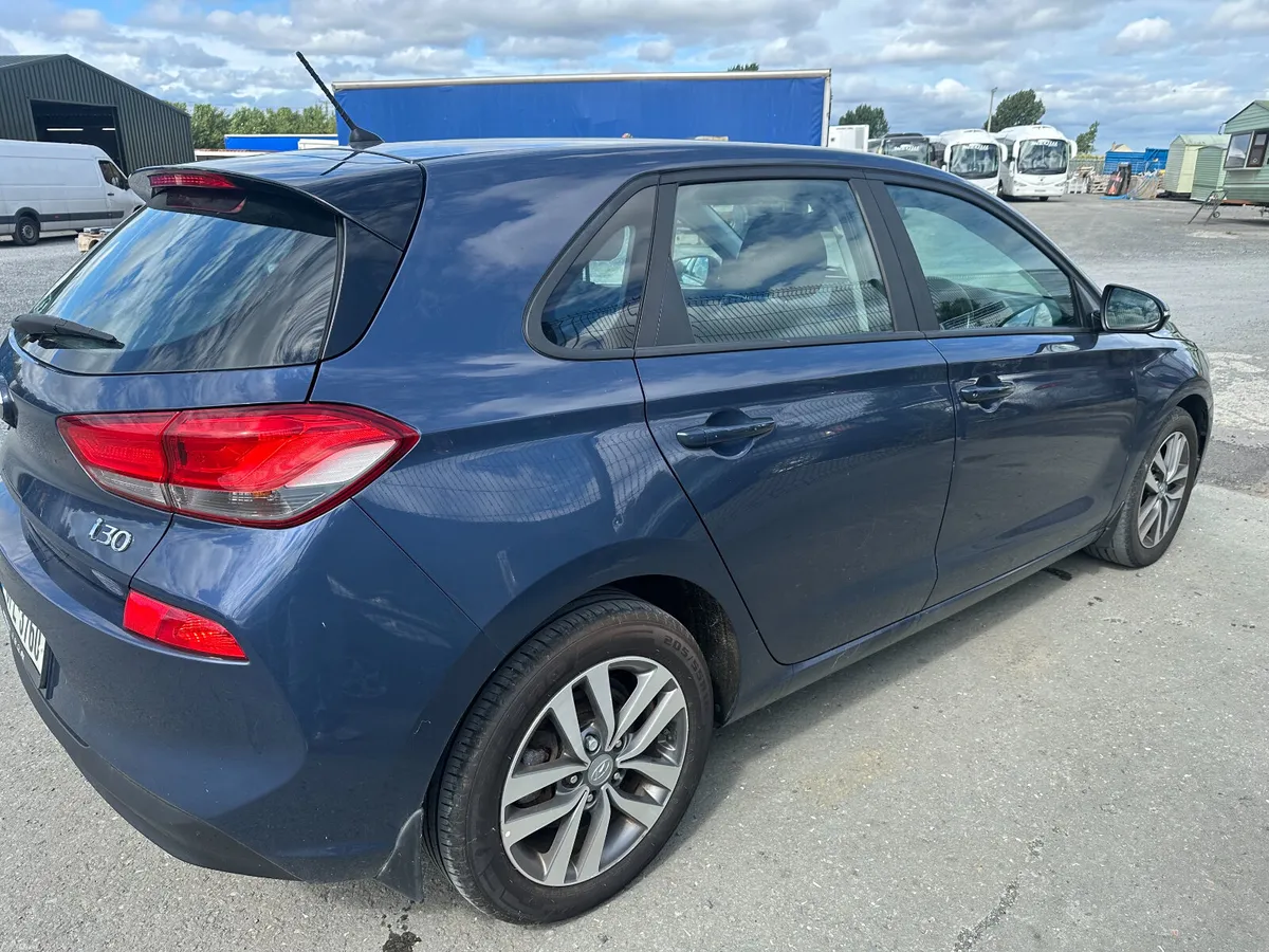 Hyundai i30 2018 Auto Diesel Fresh NCT - Image 5