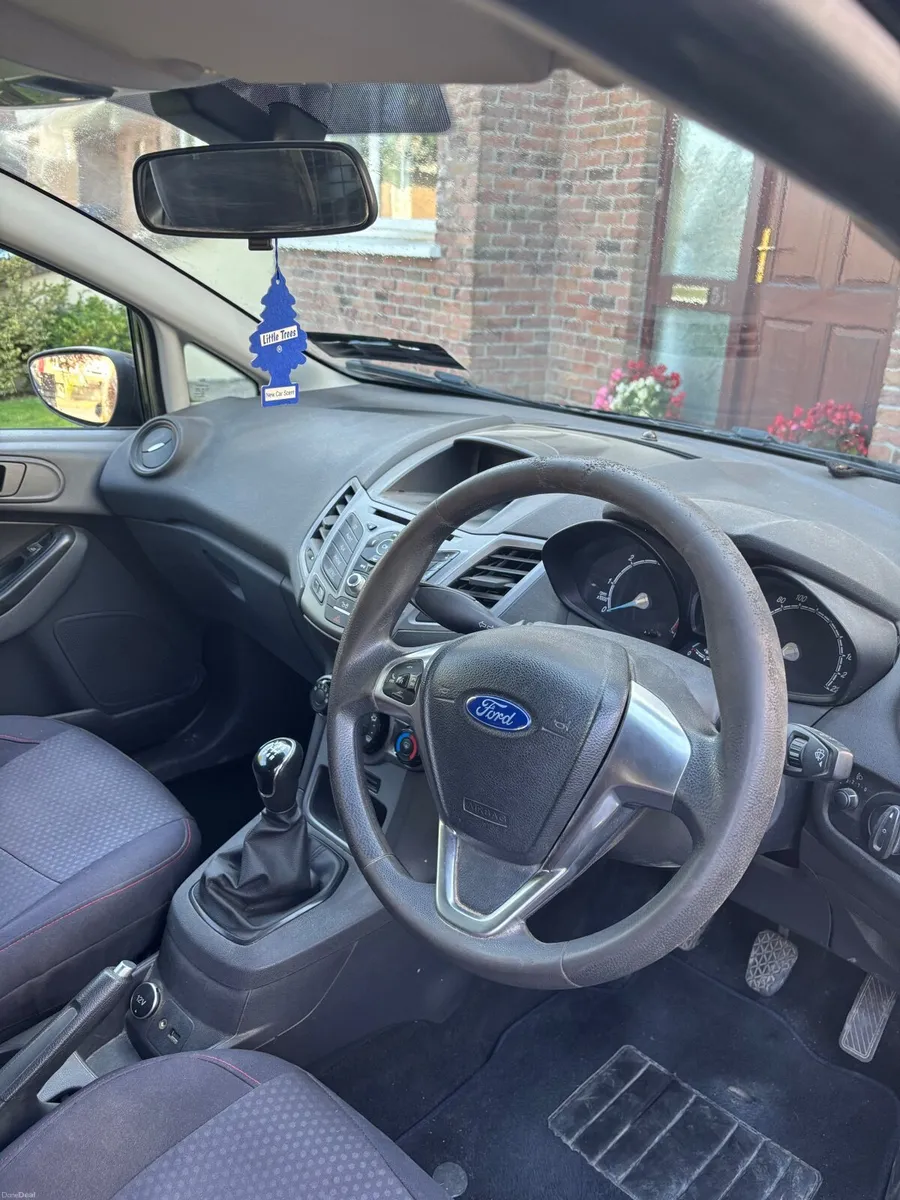 Ford Fiesta Van 2016 - Image 5