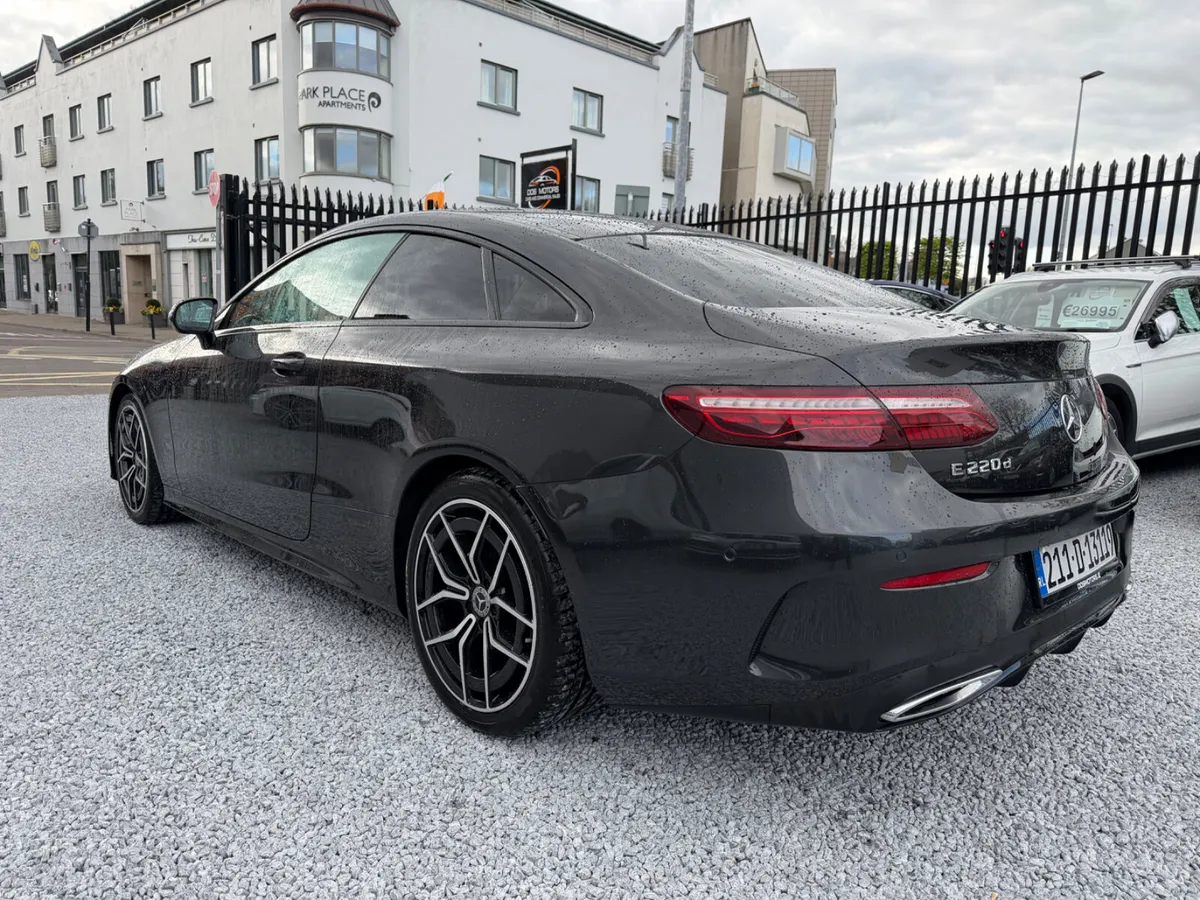 2021 (211) Mercedes E-Class E220d AMG Night EDT - Image 5