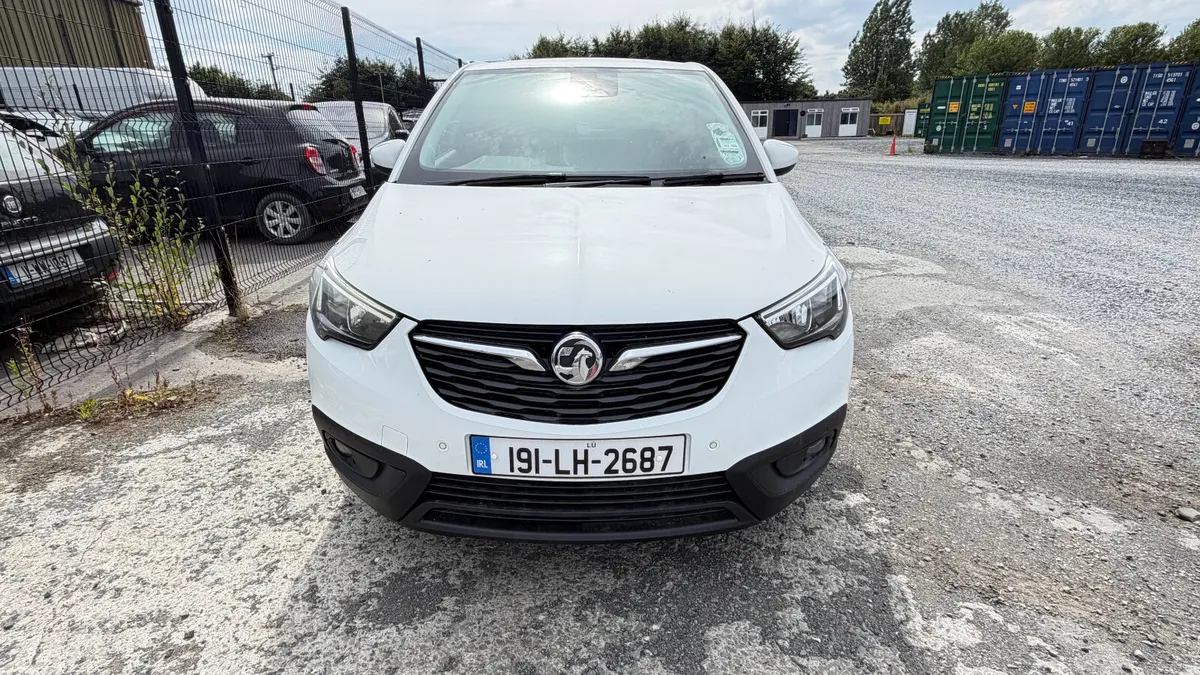Vauxhall Crossland X 2019 Manual diesel - Image 1