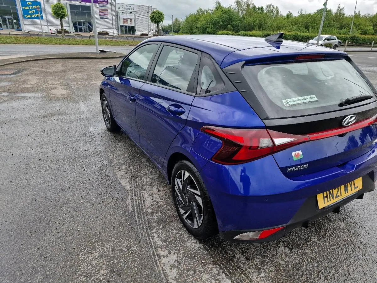 Hyundai i20 - Image 4