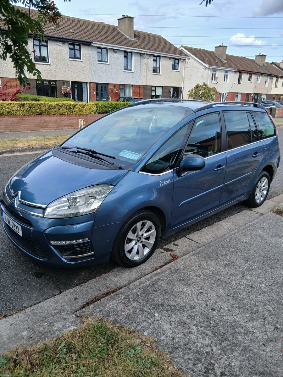 Citroen C4 Picasso 2011 - Image 2