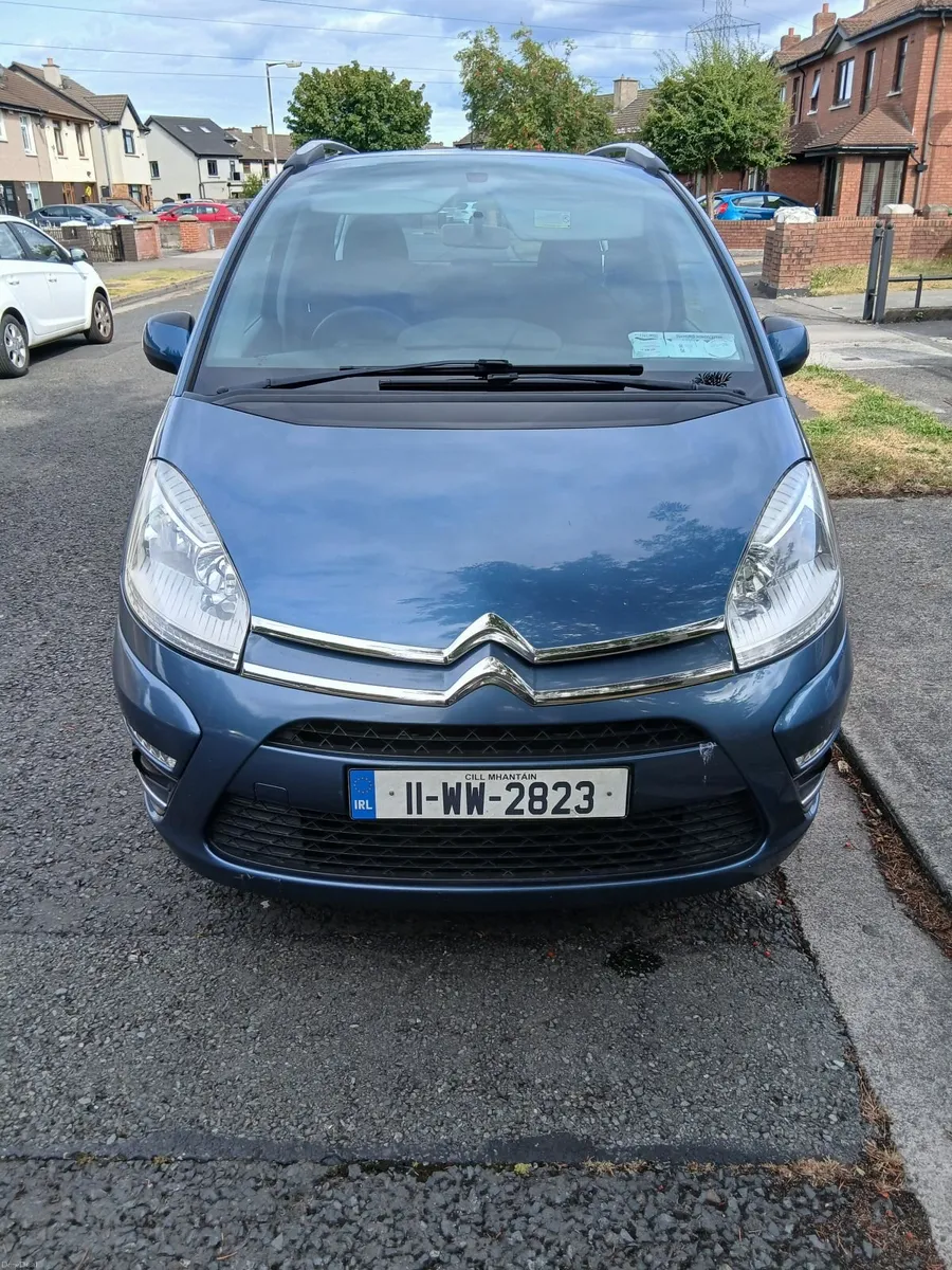 Citroen C4 Picasso 2011 - Image 1