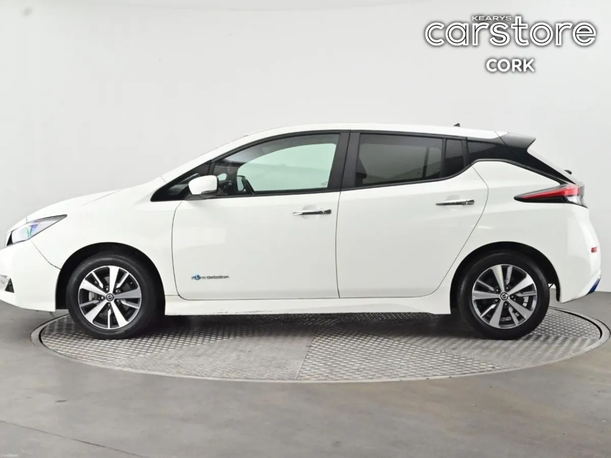 Nissan Leaf Leaf SV 40 kWh - Image 6