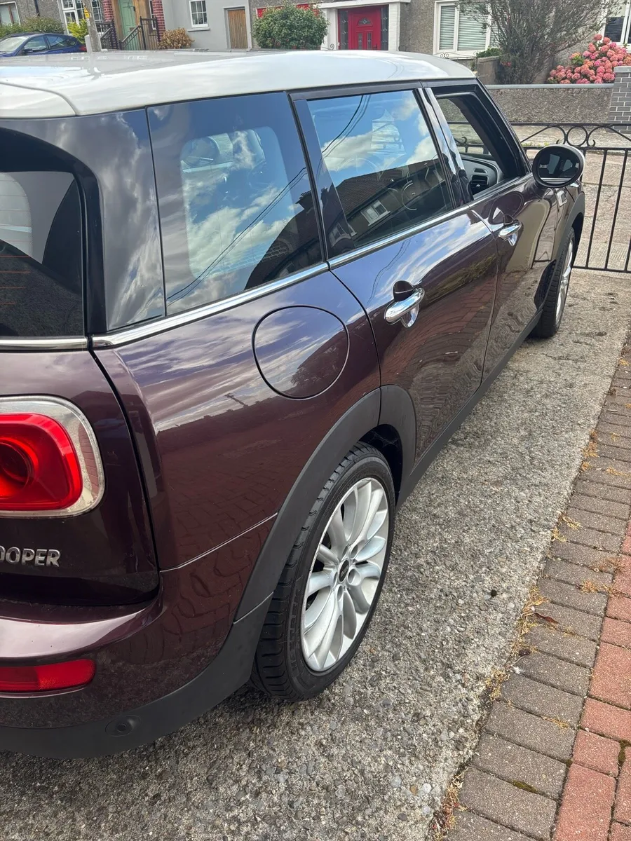 Mini Cooper Clubman 2018 - Image 2