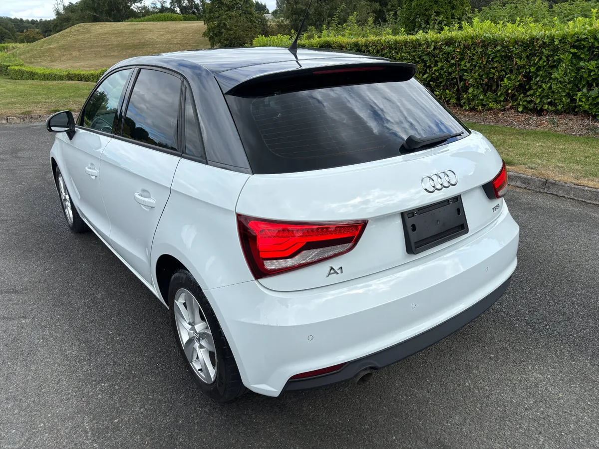 AUDI A1 1.0 TFSI AUTO 2018 - Image 5