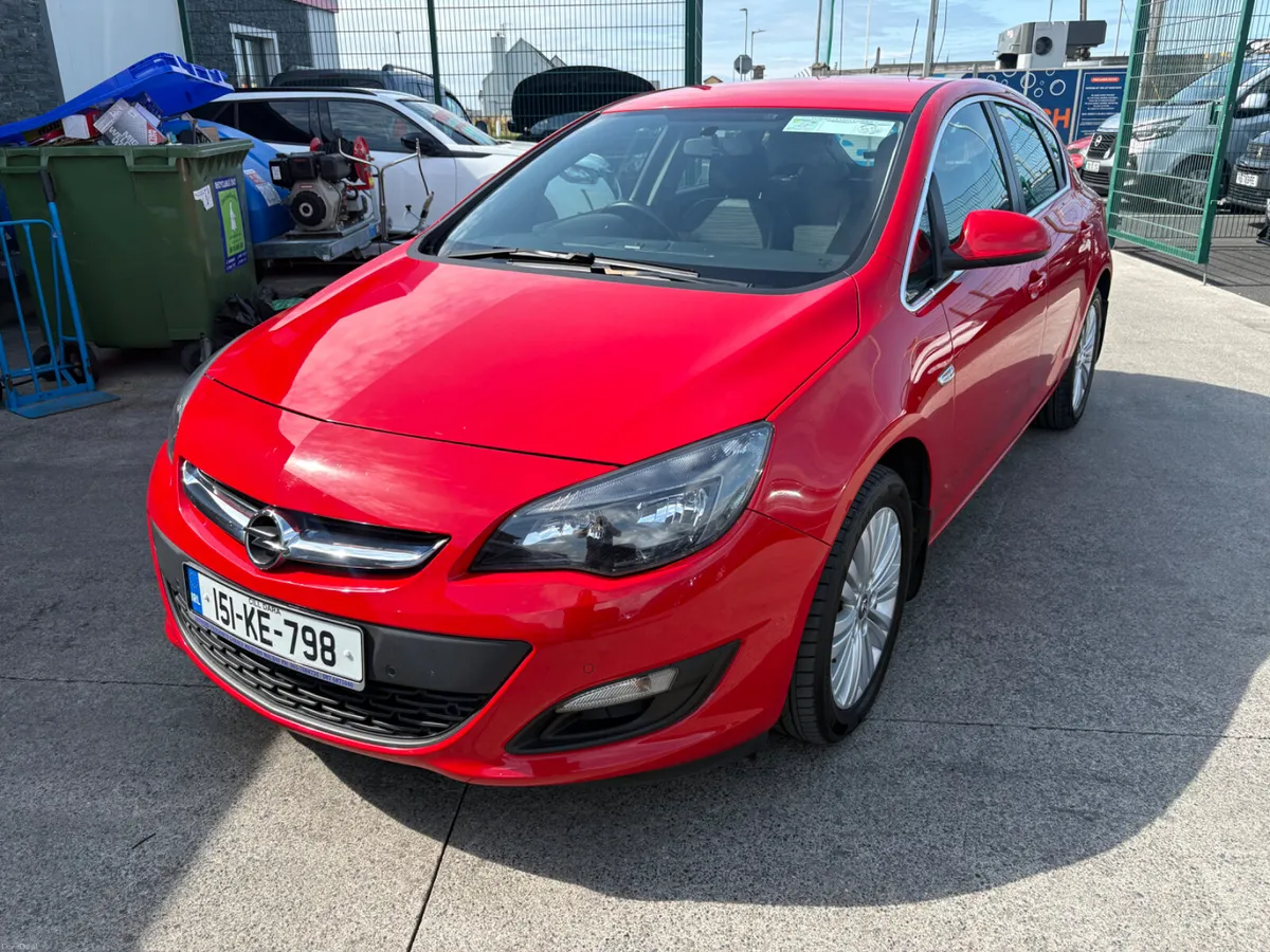 Opel Astra 2015 - Image 3