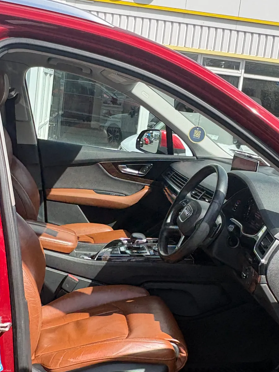 Audi Q7 2016 - Image 6
