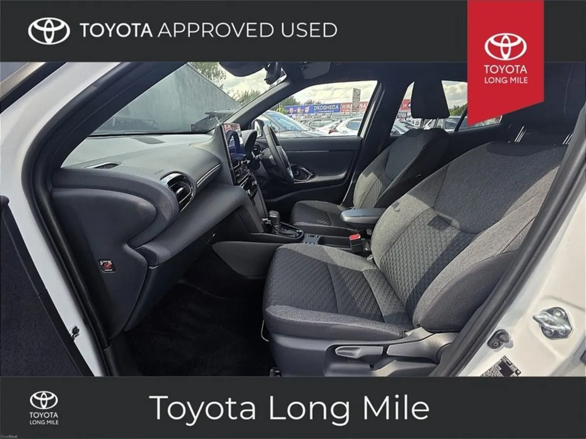 Toyota Yaris Cross 1.5 Hybrid Luna Sport 5dr - Image 6