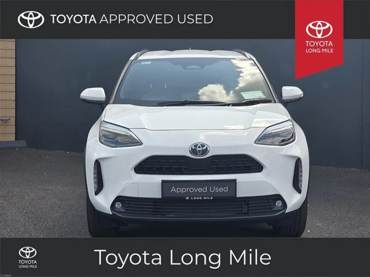Toyota Yaris Cross 1.5 Hybrid Luna Sport 5dr - Image 5