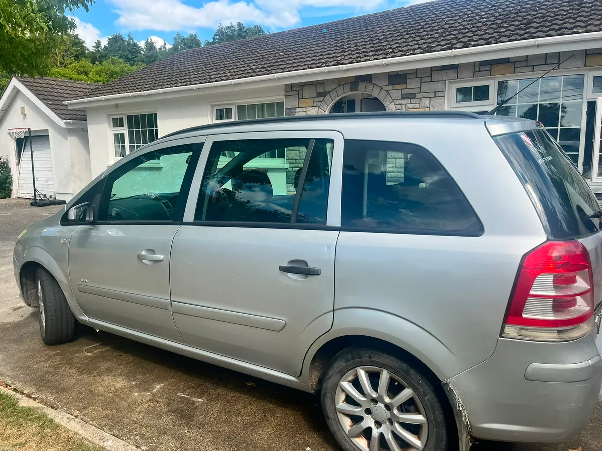 Opel Zafira (7 seater) - Image 3