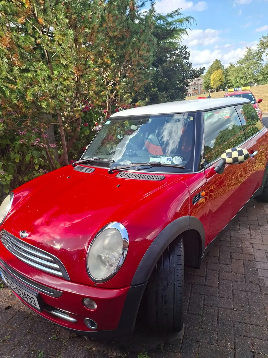 Mini Cooper 2005 - Image 2