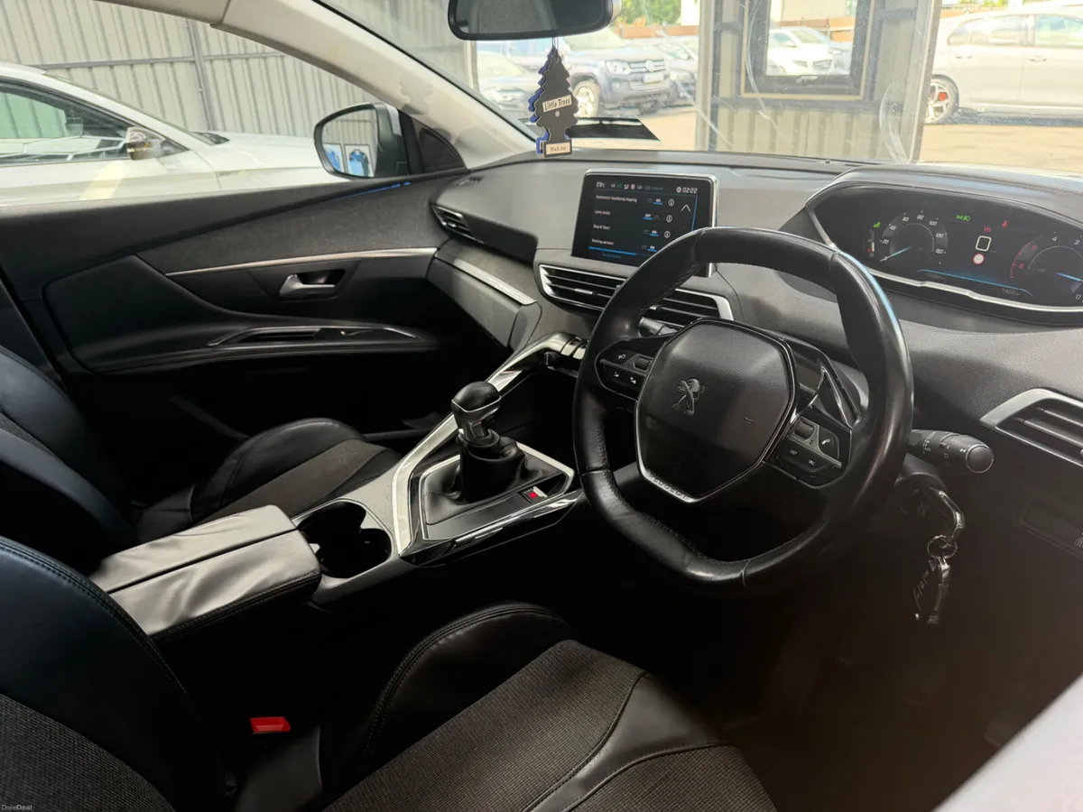 Peugeot 3008 2017 1.6 Diesel - Image 5