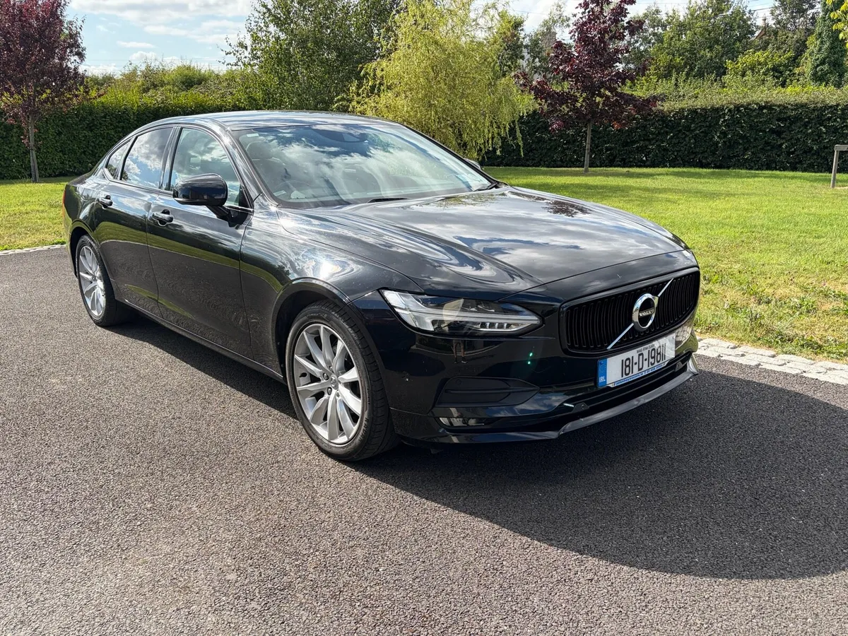 2018 Volvo S90 D3 Momentum - Image 1