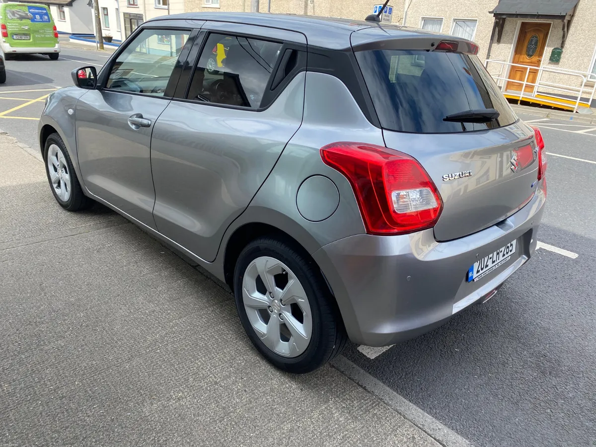 Suzuki Swift 1.2 HYBRID SZ-T 2020 - Image 4