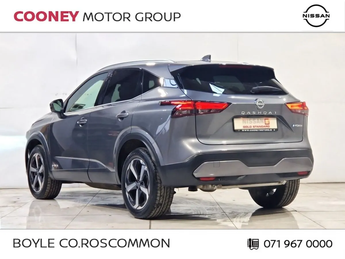Nissan Qashqai ePOWER QASHQAI SV PREMIUM Full Serv - Image 3