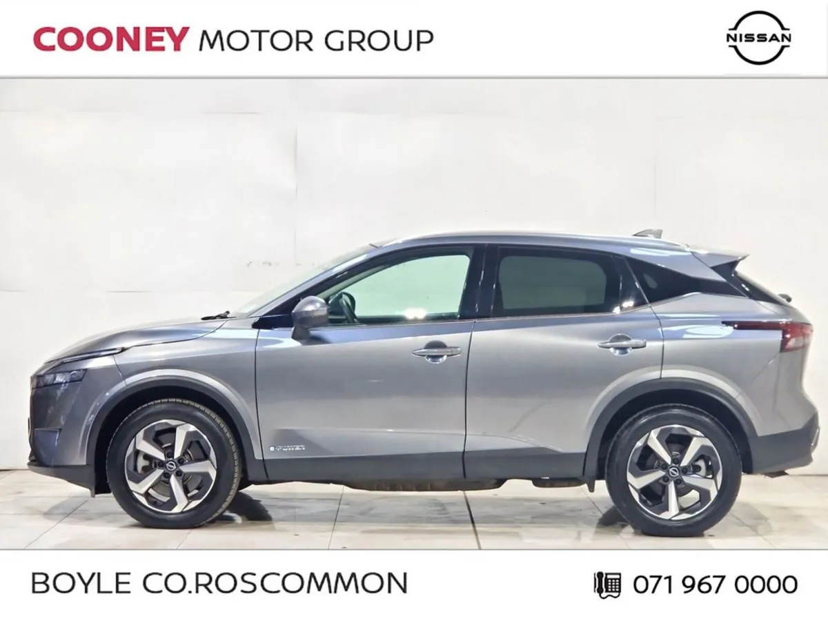 Nissan Qashqai ePOWER QASHQAI SV PREMIUM Full Serv - Image 5