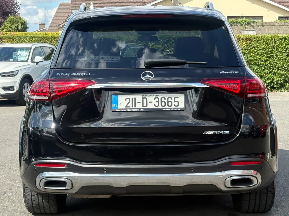 211 Mercedes-Benz GLE400 AMG 7 Seat *Huge Spec* - Image 6