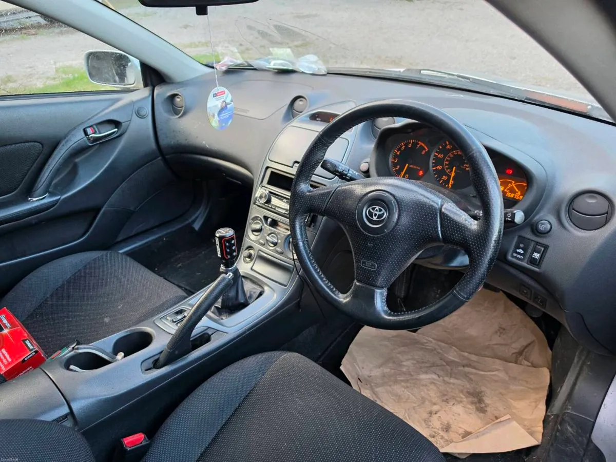 Toyota Celica 1.8 VVTI - Image 6