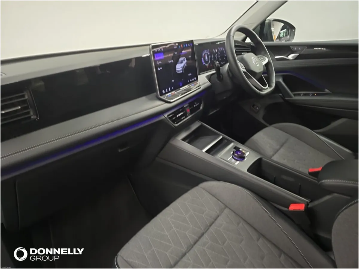 Volkswagen Tiguan Diesel Estate Match - Image 2