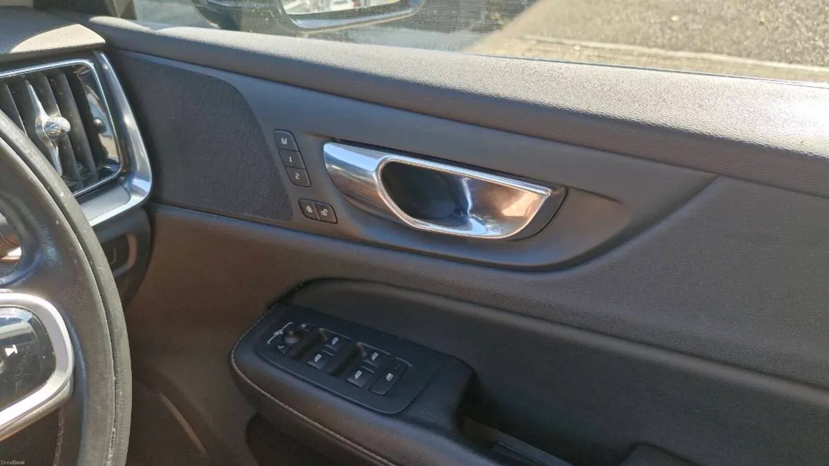 Volvo V60 Inscription+ 2019 - Image 5