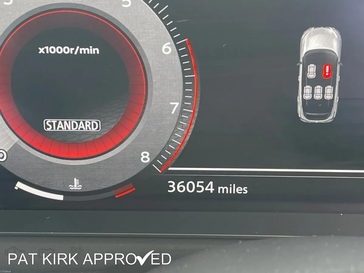 Nissan Qashqai Hatchback Tekna - Image 6