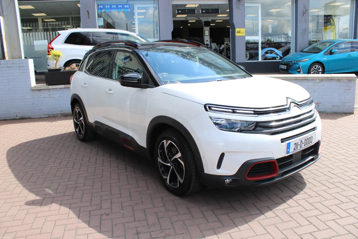 2.0HDI SHINE EDITION 5DR ESTATE AUTOMATIC // 1 OWN - Image 1