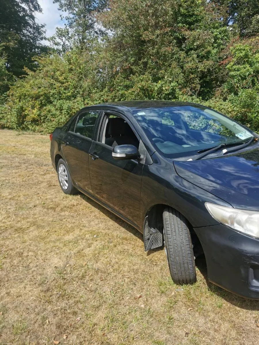 212 toyota corolla - Image 4
