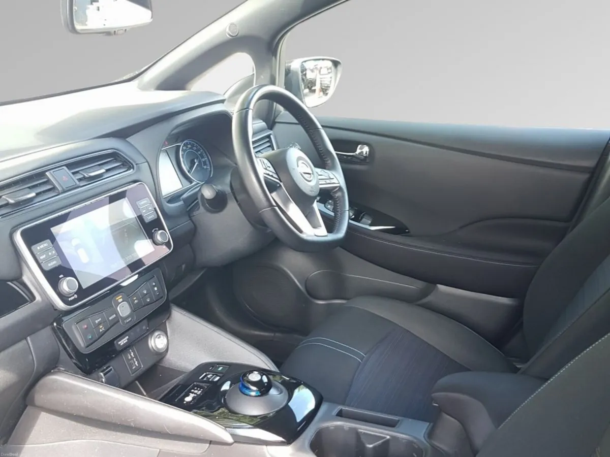 Nissan Leaf Leaf SV Premium 40 kWh - Image 4