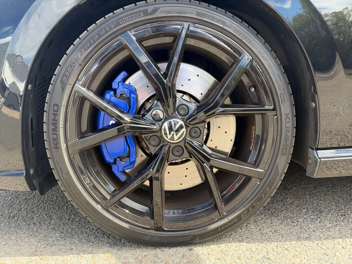 Volkswagen Golf R 2.0 TSI 320HP DSG 4M - Image 5