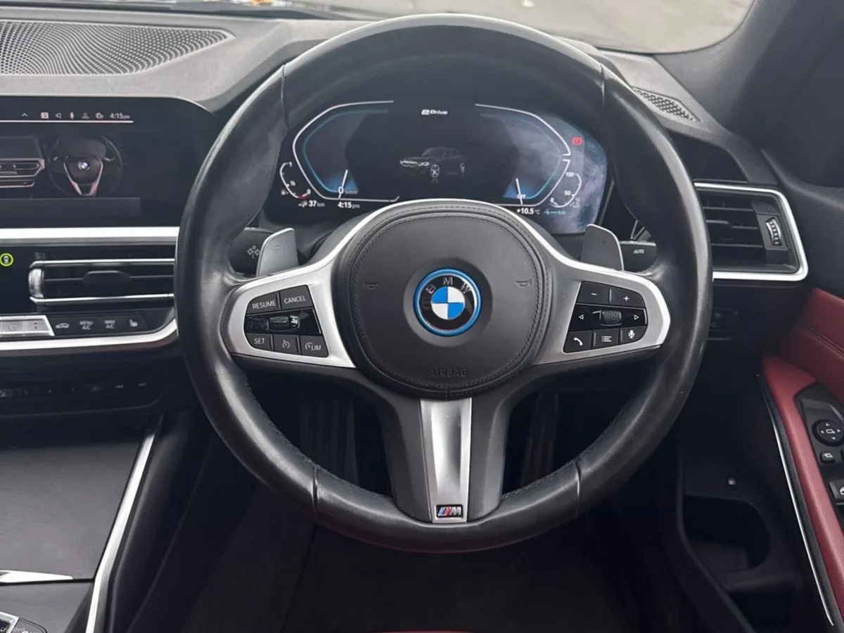BMW 3-Series 330e M Sport Saloon - Image 5