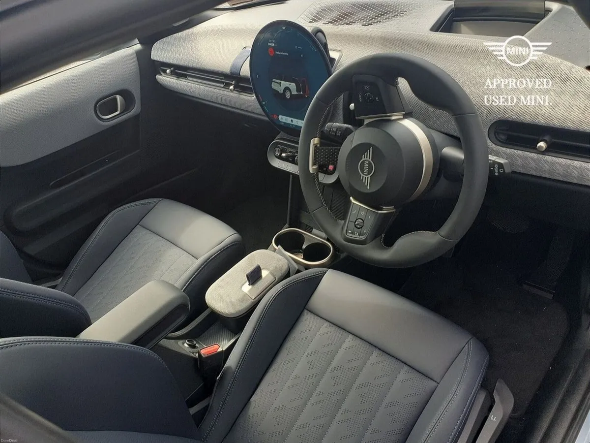 Mini Cooper Cooper C 5 Door - Image 6