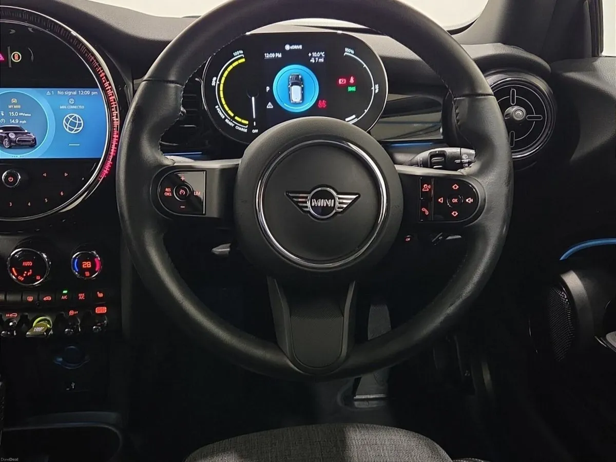 Mini Cooper Electric Level 2 - Image 5
