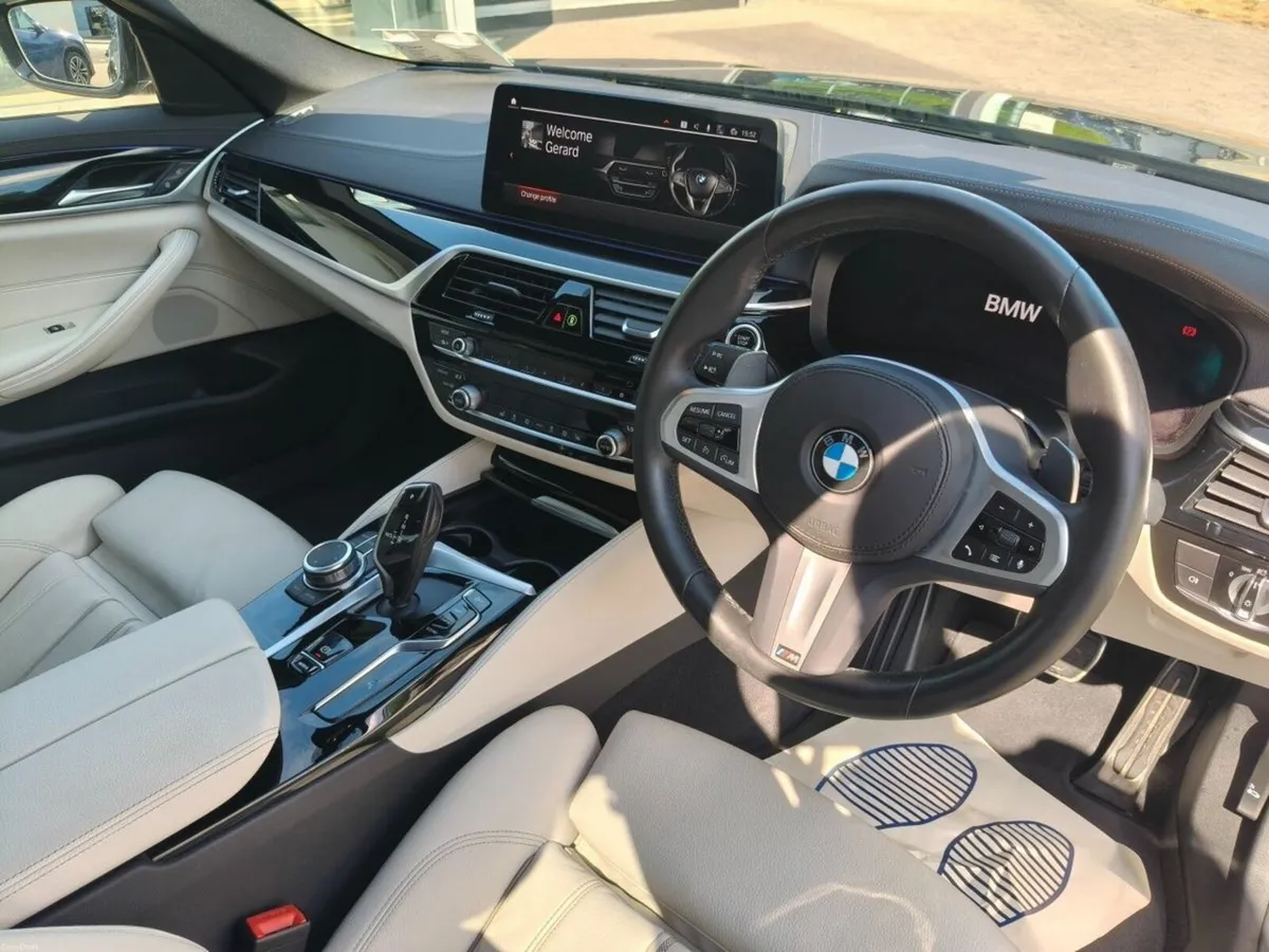 BMW 5-Series 520d M Sport Saloon - Image 6