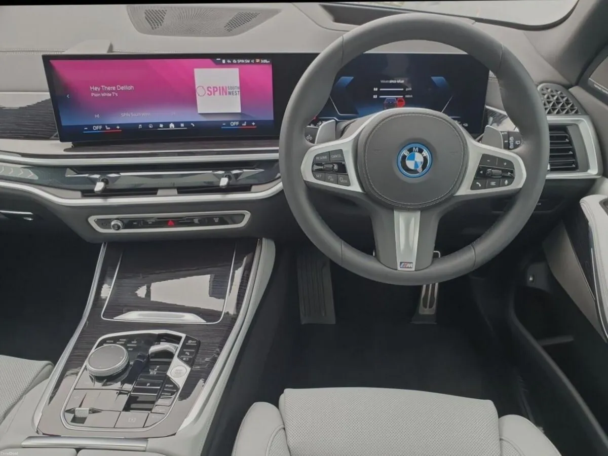 BMW X5 xDrive50e M Sport - Image 5