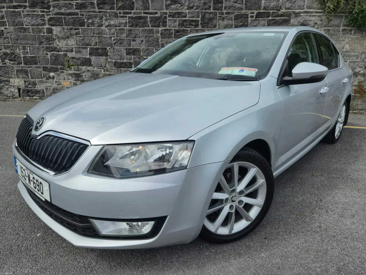 152 Skoda Octavia 1.6 TDI STYLE! FSH! T/belt done - Image 3