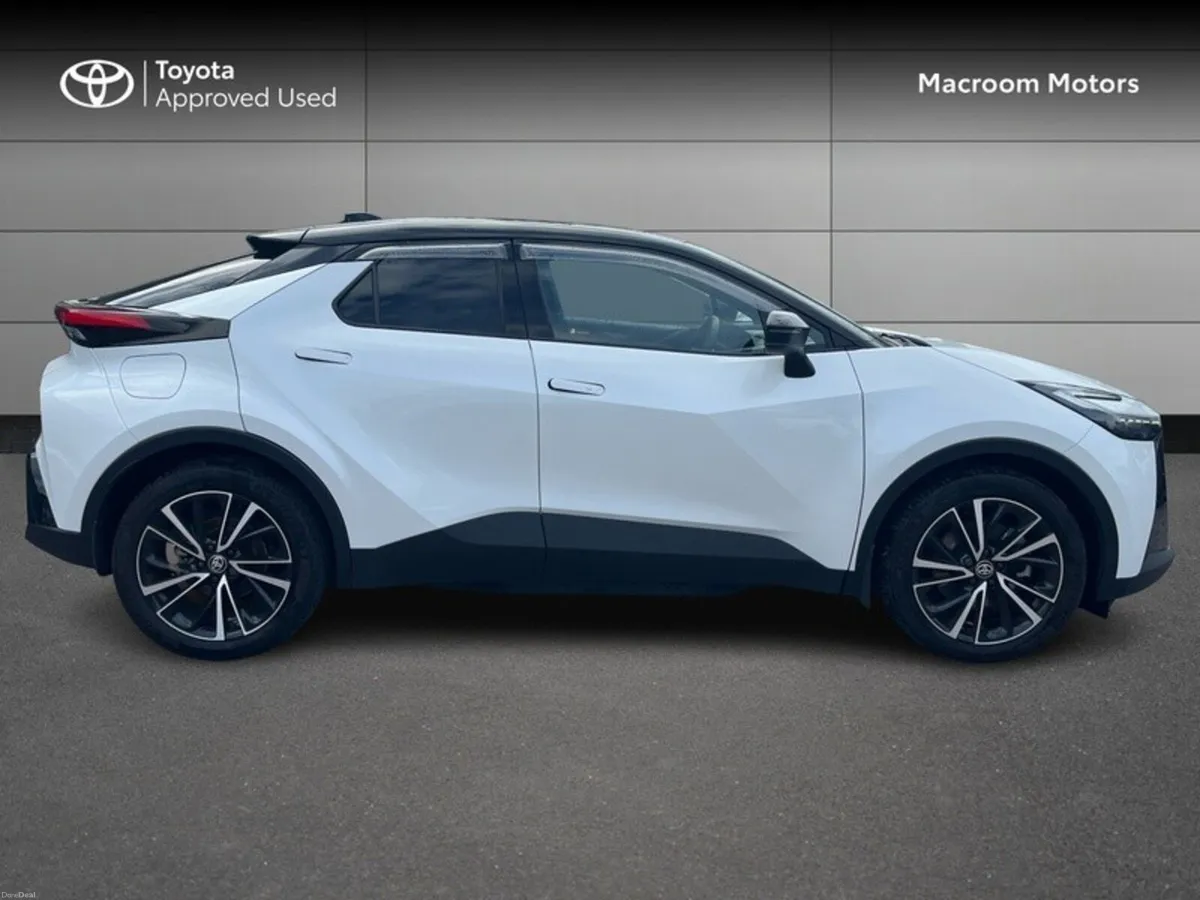 Toyota C-HR USED CAR SALE!! PHEV SOL - Image 3