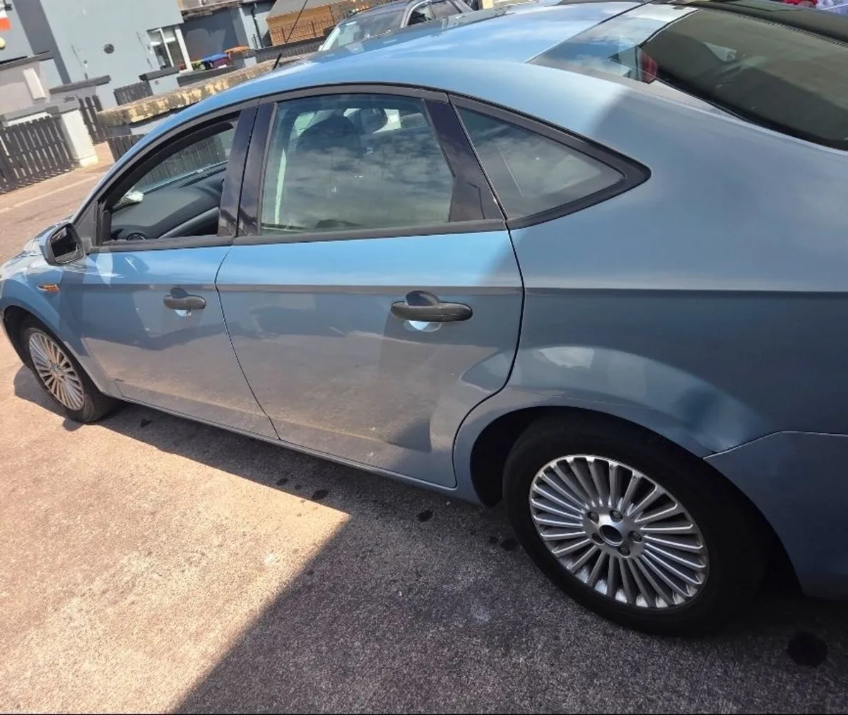 Ford Mondeo 2010 - Image 3