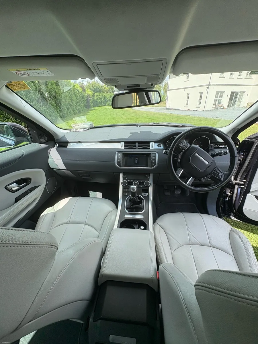 Car - Image 2
