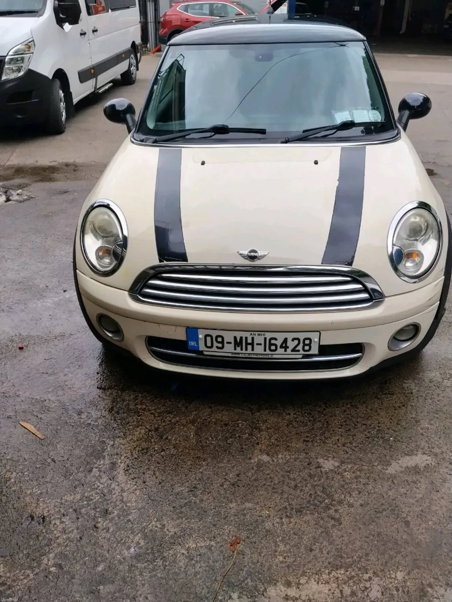 Mini cooper diesel MANUAL - Image 1
