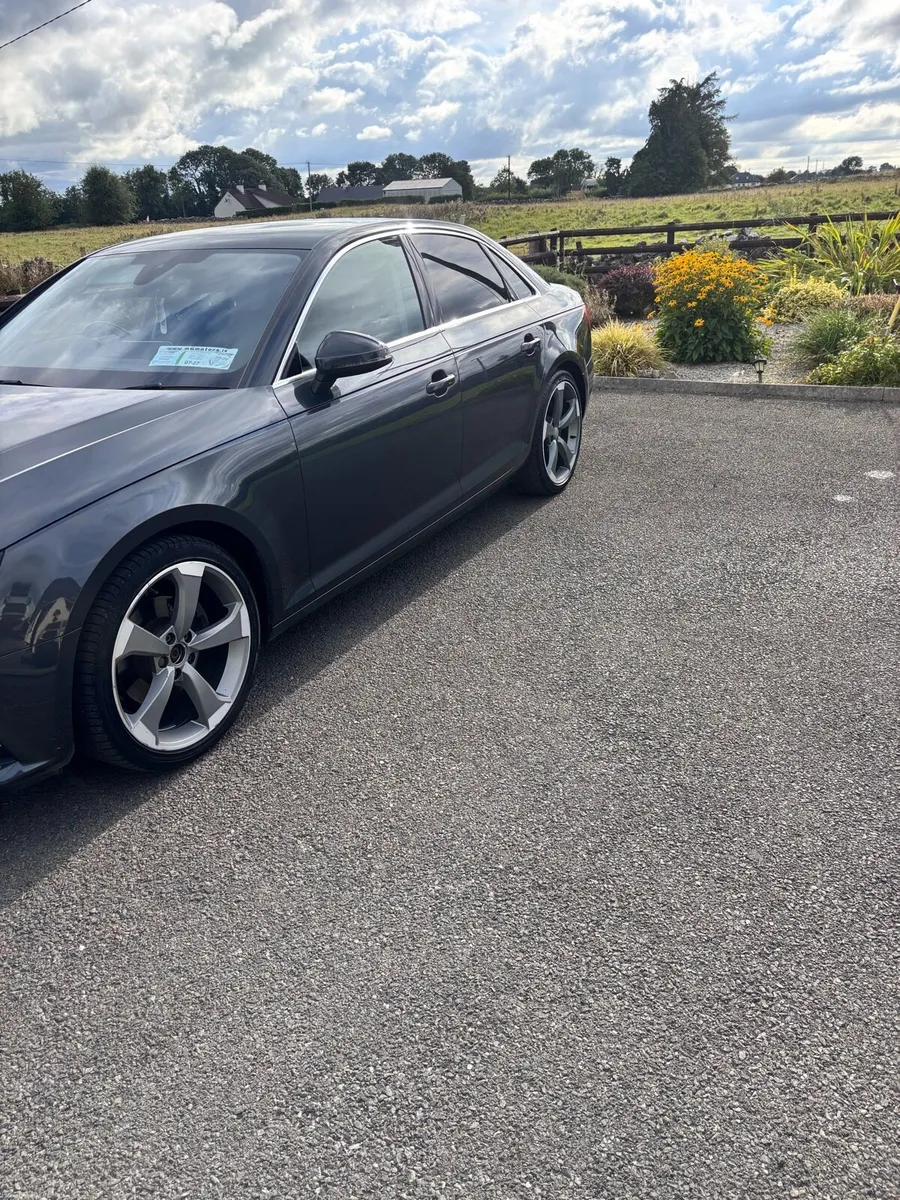 Audi A4 SE TDI ULTRA 2.0 - Image 3