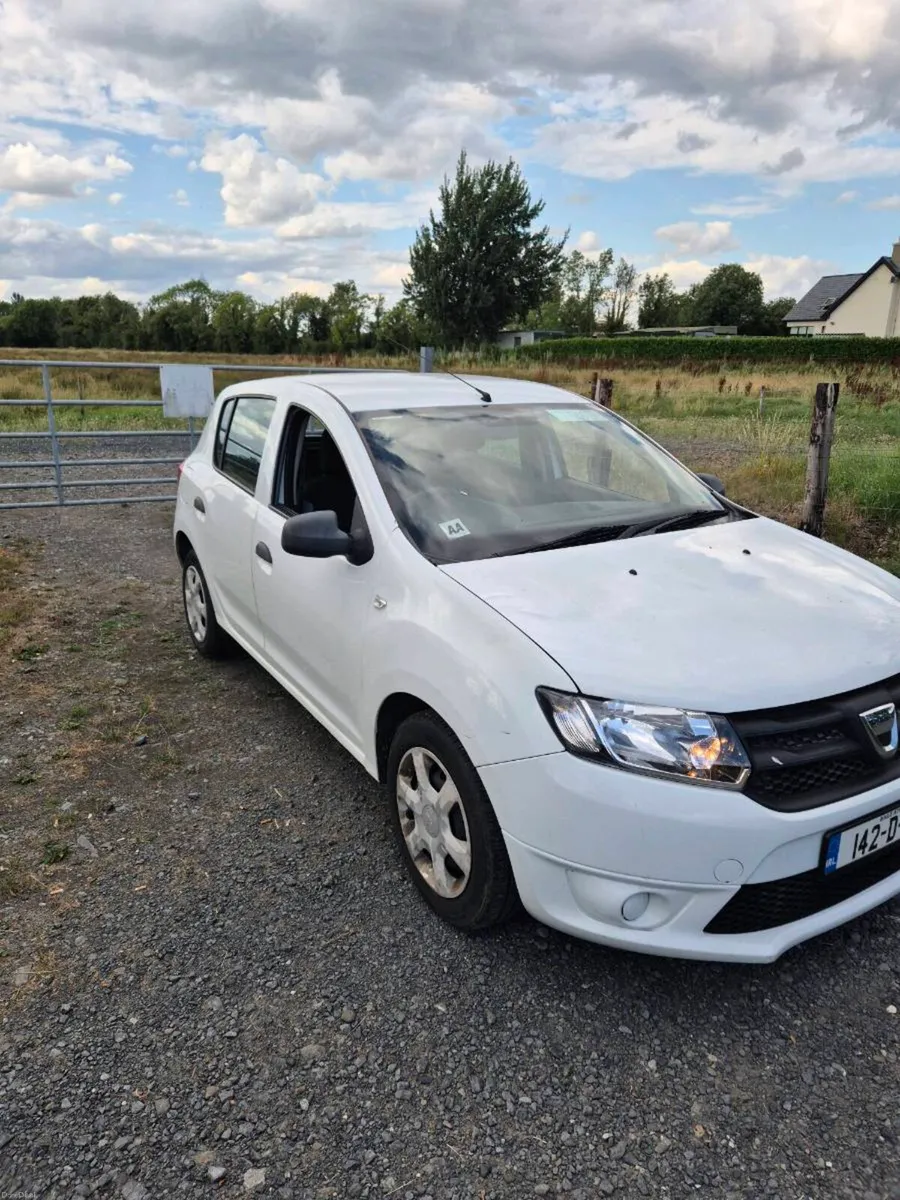 142 DACIA SANDERO 1.1 - Image 2