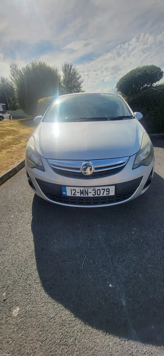 Low mileage vauxhall  corsa - Image 2