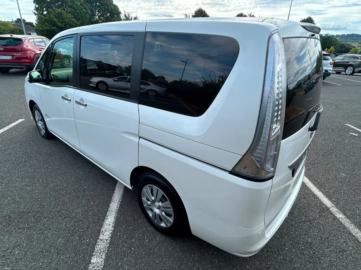 NISSAN SERENA 2015 AUTOMATIC - Image 6