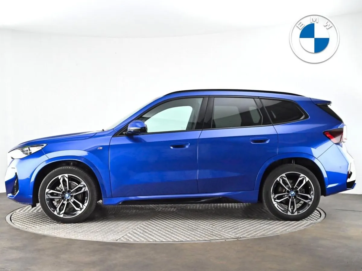 BMW iX1 eDrive20 M Sport - Image 3
