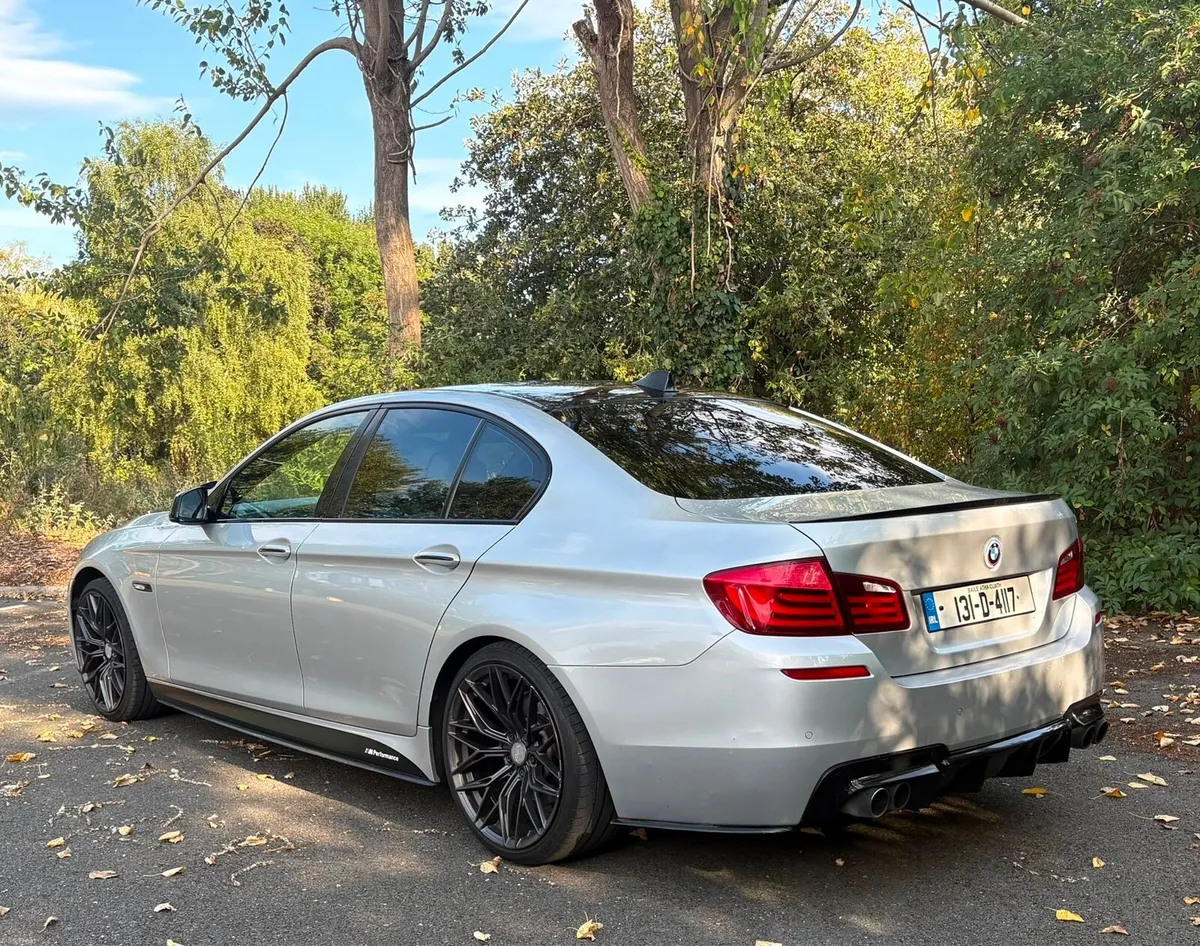 Bmw 520 msport - Image 5