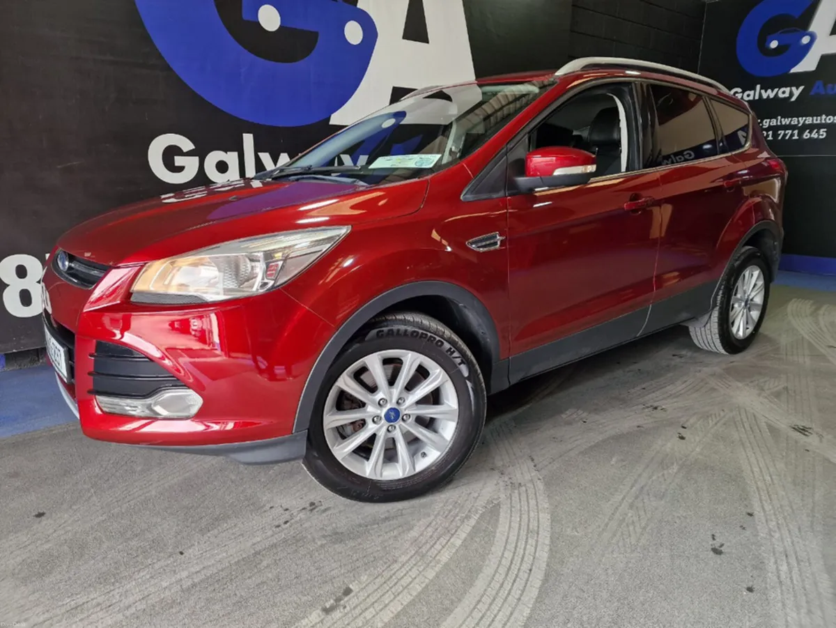 Ford Kuga TITANIUM **HALF LEATHER, CRUISE CONTROL* - Image 4