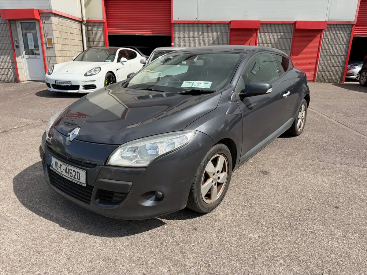 2010 Renault Megane - Image 3