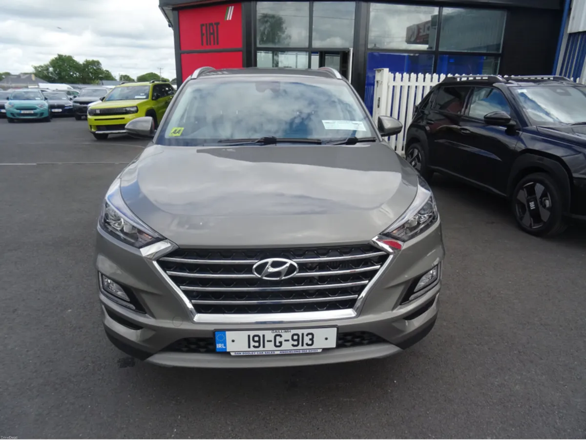 Hyundai Tucson IX35 EXECUTIVE PLUS 5DR - Image 2