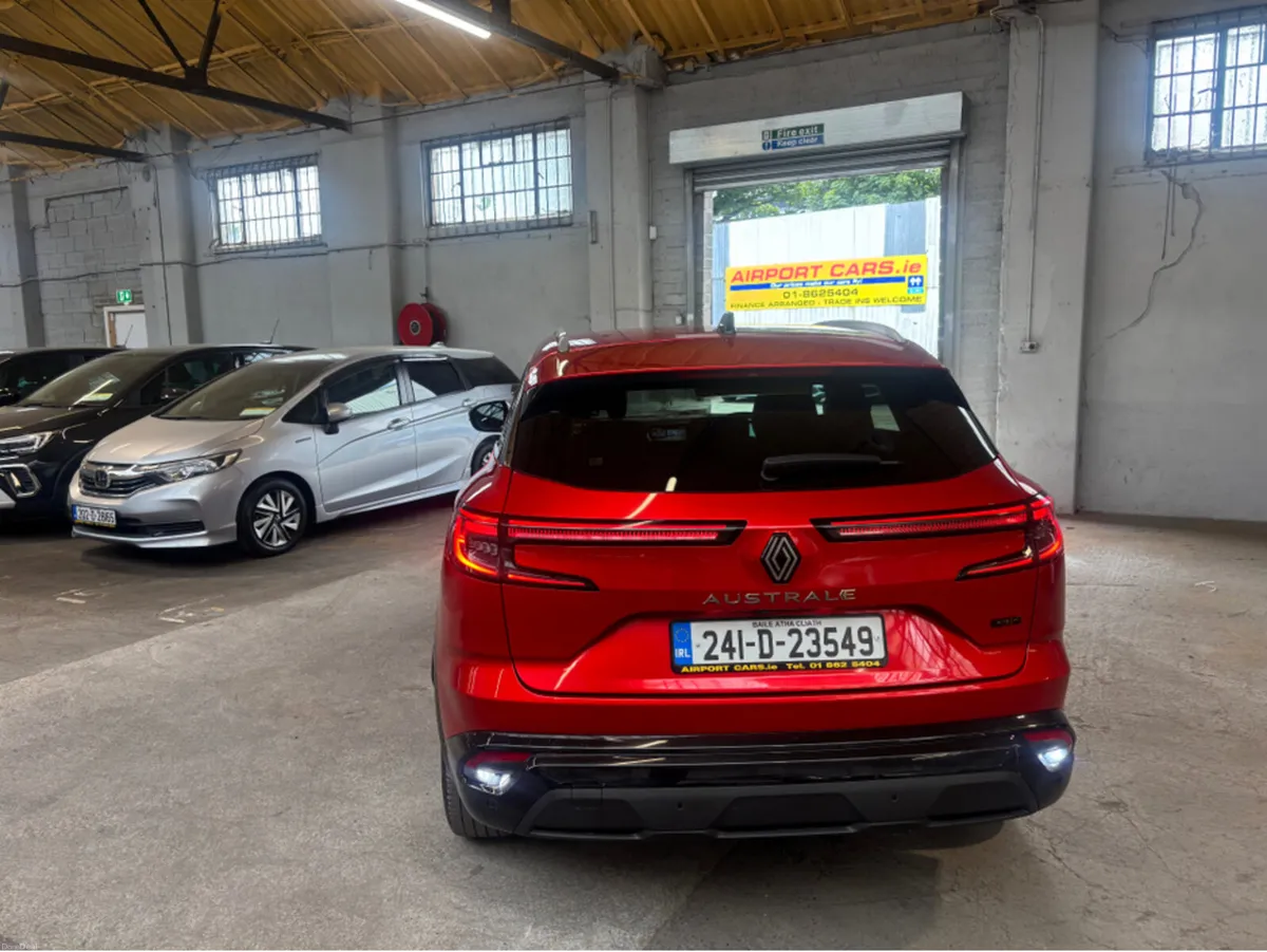 Renault Austral TECHNO E-TECH HYBRID 5 - Image 2